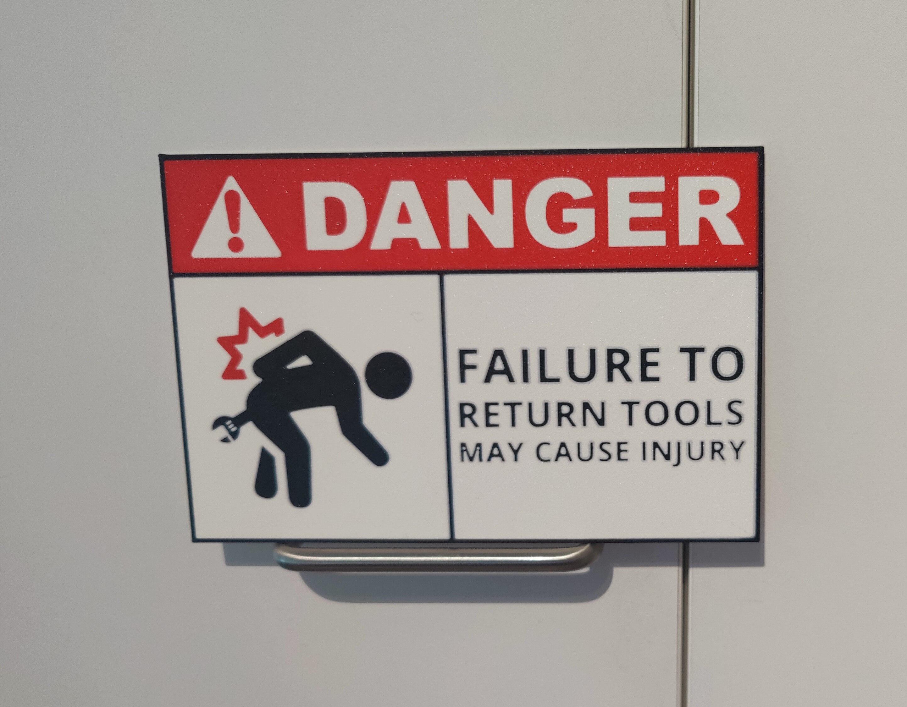 Returning Tool Errors — illustration